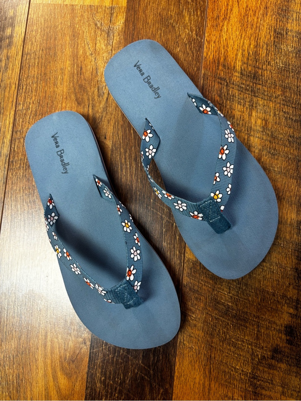 Vera Bradley Prairie Paisley Daisy Webbing Strap Flip Flops size 6